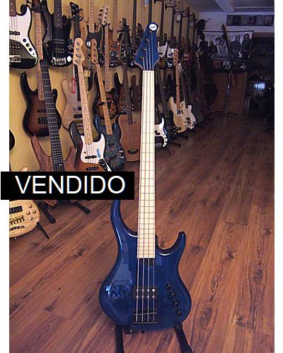 MTD Kingston 4